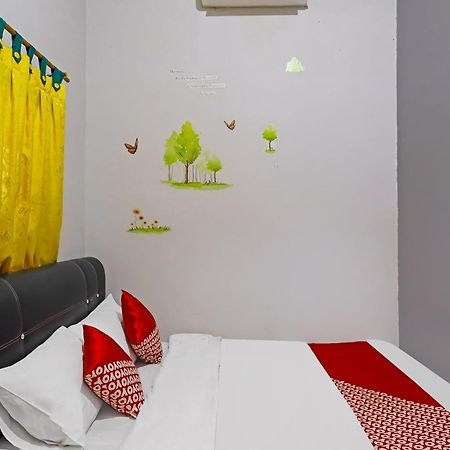 Oyo 92451 Hasan House Syariah 2Nearvihara Budhi Bhakti Nagoya Exteriör bild